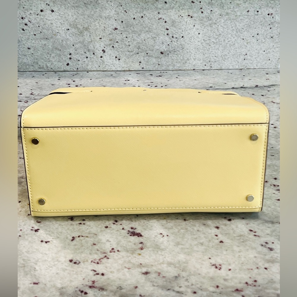 Kate Spade Handbag - Picture 4 of 5
